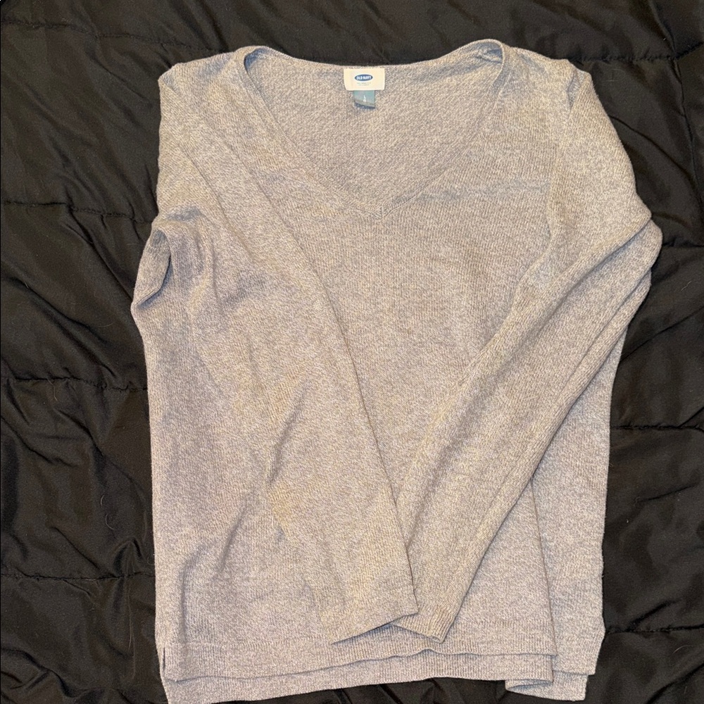 Old Navy Heather Gray V-Neck Sweater